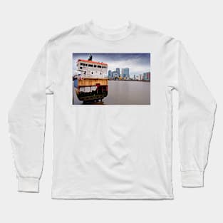 Canary Wharf London Docklands England UK Long Sleeve T-Shirt